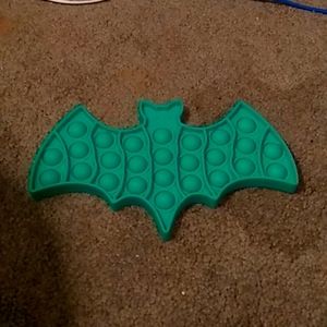 Bat pop it